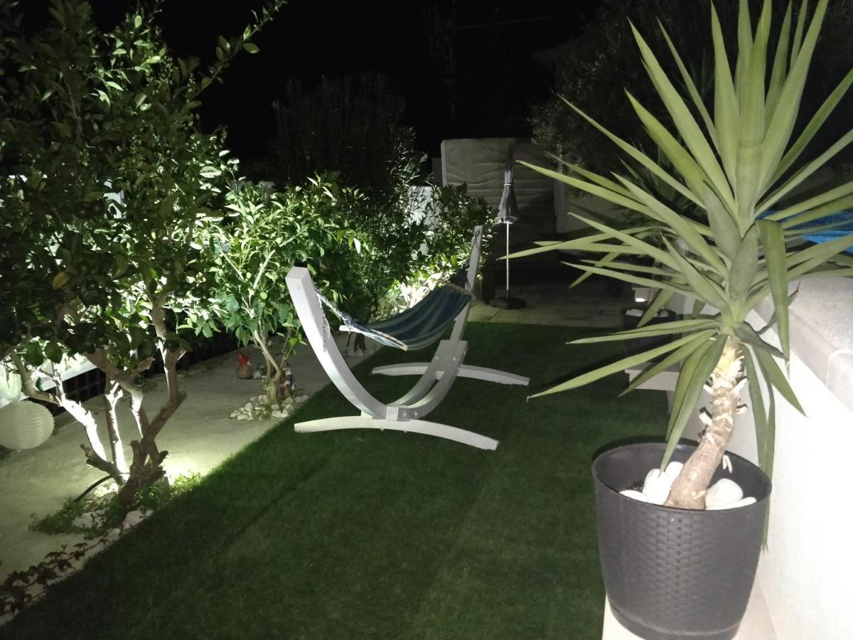 Apartments Villa A - Heating Pool Trogir Exteriér fotografie